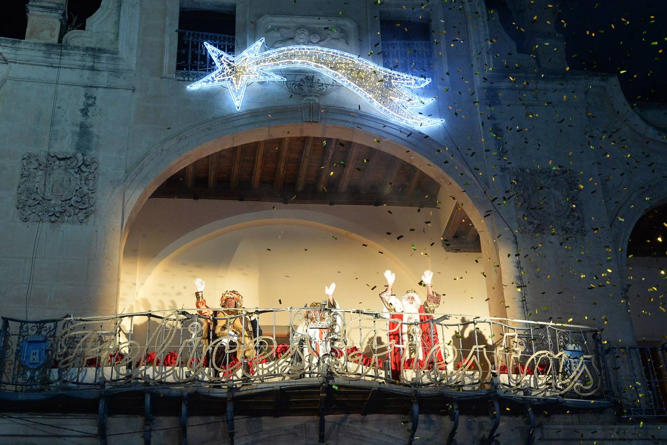 Los Reyes Magos protagonizan una de las cabalgatas más multitudinarias