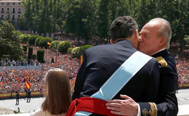 Galería. La vida de Don Juan Carlos, en imágenes.