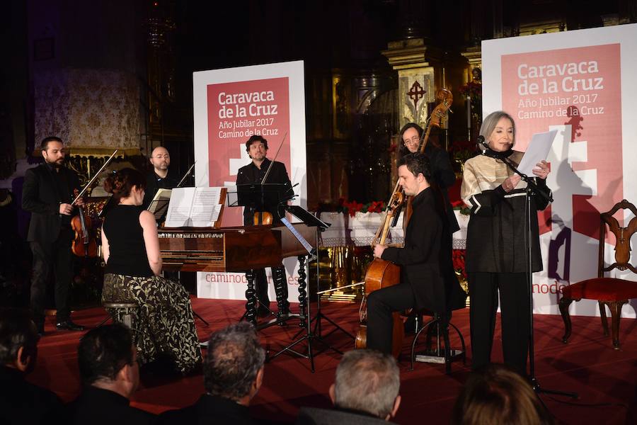 Nuria Espert y la formación murciana La Tempestad emocionan al público con la interpretación de ‘Las cuatro estaciones’