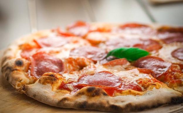 Unos tuiteros consiguen que Telepizza done miles de pizzas a 'sintechos'