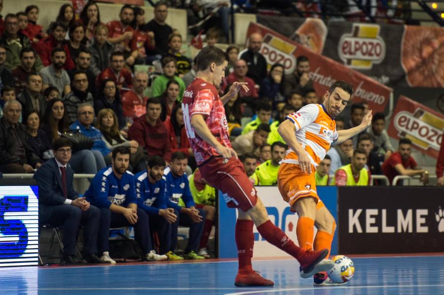 El conjunto de Duda remonta una desventaja de hasta tres goles y consigue llevarse un encuentro marcado por el debut de Xuxa y Fernando Drasler y las paradas de Raúl Jerez