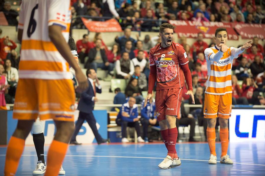 El conjunto de Duda remonta una desventaja de hasta tres goles y consigue llevarse un encuentro marcado por el debut de Xuxa y Fernando Drasler y las paradas de Raúl Jerez