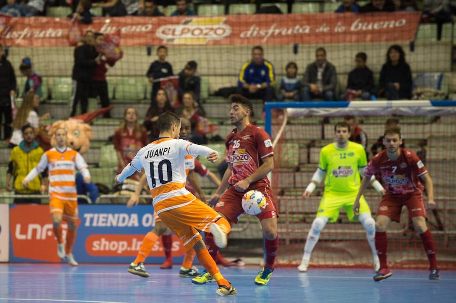 El conjunto de Duda remonta una desventaja de hasta tres goles y consigue llevarse un encuentro marcado por el debut de Xuxa y Fernando Drasler y las paradas de Raúl Jerez