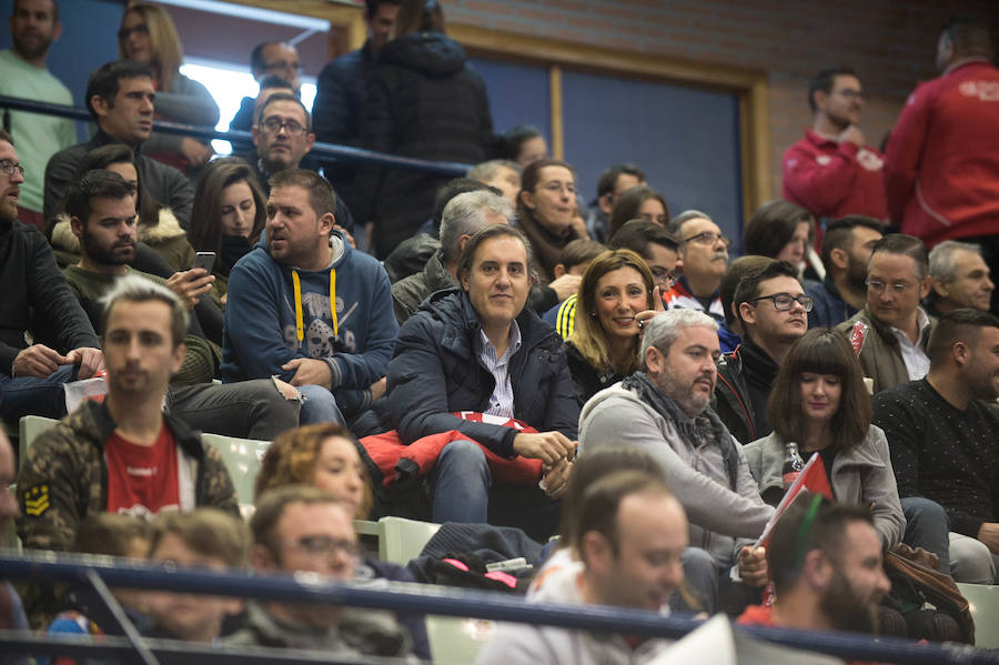 El conjunto de Duda remonta una desventaja de hasta tres goles y consigue llevarse un encuentro marcado por el debut de Xuxa y Fernando Drasler y las paradas de Raúl Jerez