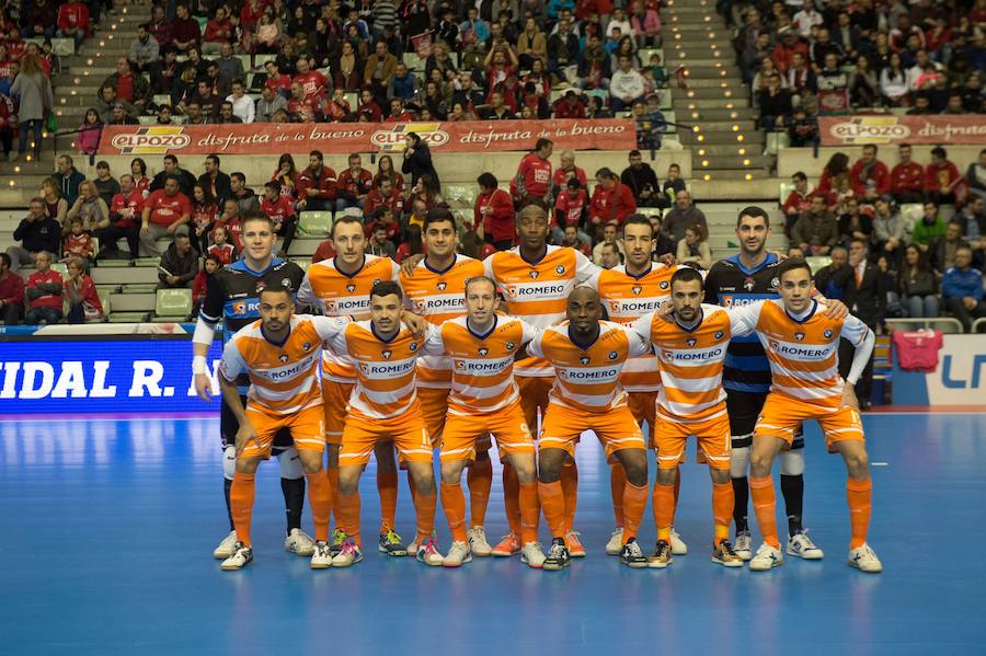 El conjunto de Duda remonta una desventaja de hasta tres goles y consigue llevarse un encuentro marcado por el debut de Xuxa y Fernando Drasler y las paradas de Raúl Jerez