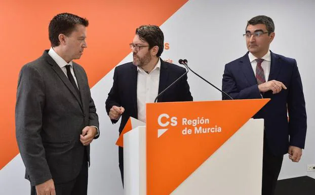 Rueda de prensa de Ciudadanos. Miguel Sanchez, Juan Jose Molina y Miguel Angel Lopez Morell 