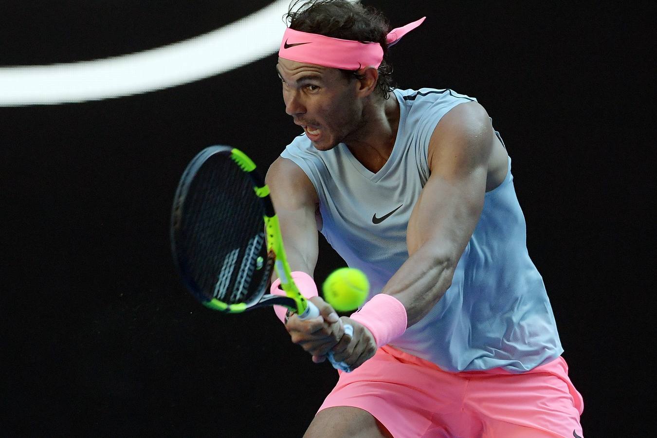 Rafa NAdal sigue con paso firme en el Abierto de Australia. En segunda ronda ha derrotado al argentino Leonardo Mayer (6-3, 6-4 y 7-6).