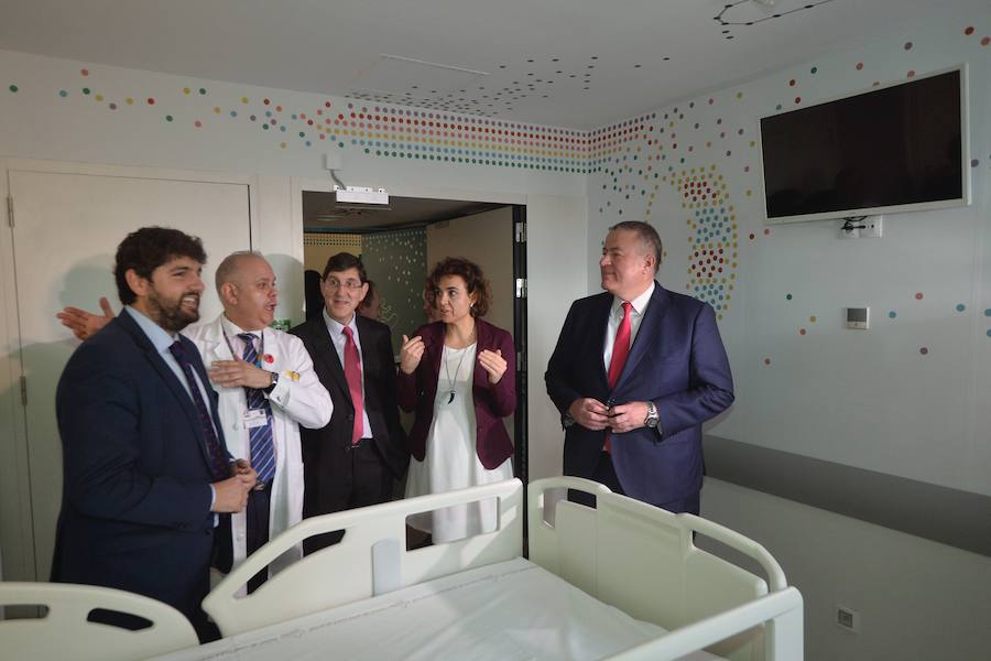 Dolors Montserrat puntualiza que el Ejecutivo central tiene «muy claro el camino a seguir» por lo que serán el resto de partidos de la oposición los que deberán sumarse ahora a este cambio de modelo