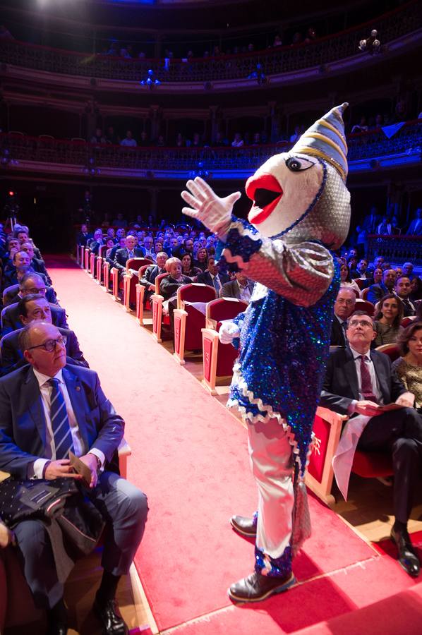 El periodista de ‘La Verdad’ y cronista oficial de Murcia, Antonio Botías, recuerda en su Pitocrónica que se cumplen 30 años desde el nombramiento de la primera Doña Sardina