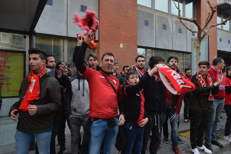 Repasa las imágenes que han dejado las aficiones en el derbi murciano entre el Real Murcia y el UCAM CF