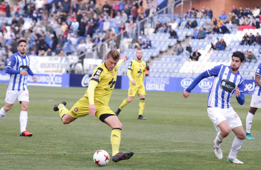 El conjunto de Mario Simón suma tres puntos en el Nuevo Colombino con un gol de Luismi en los últimos minutos para colocarse a cinco puntos del 'playoff' de descenso