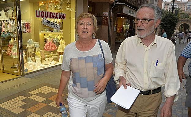 Pilar Barreiro y el expresidente del PP de Cartagena Francisco Celdrán en una imagen de junio de 2016. 