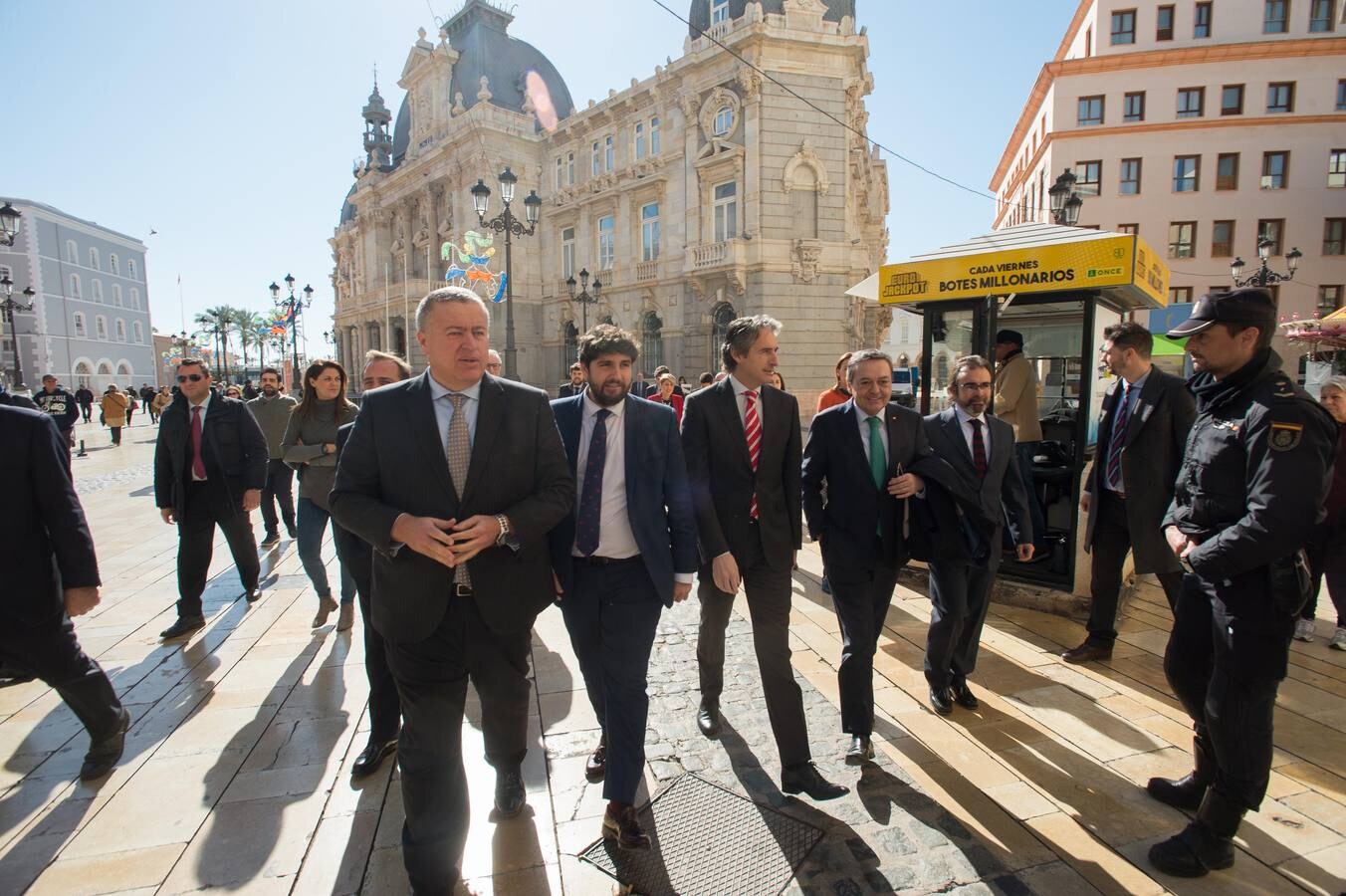 El ministro anuncia ante Castejón y López Miras que el baipás de Beniel y el tramo hasta Murcia serán licitados el año que viene