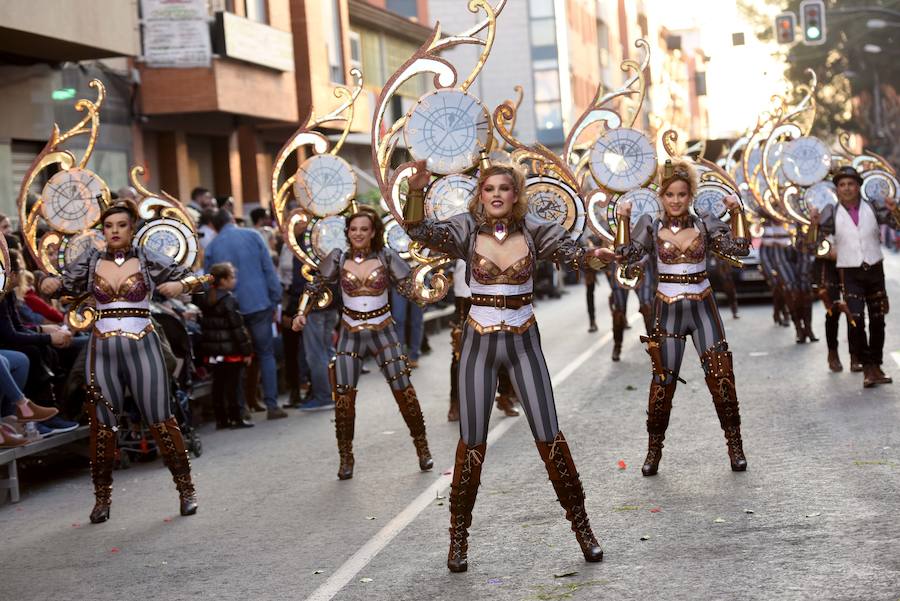 Cabezo de Torres vivió ayer su último desfile de Carnaval de este año