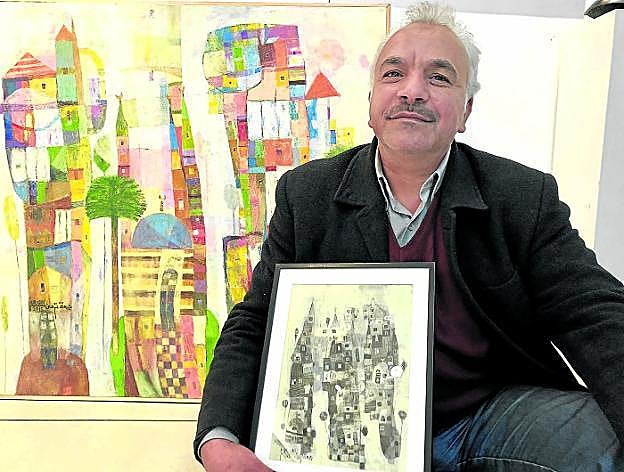 Jumah Nazahan ha recuperado las habituales tonalidades que caracterizaban sus coloristas cuadros.