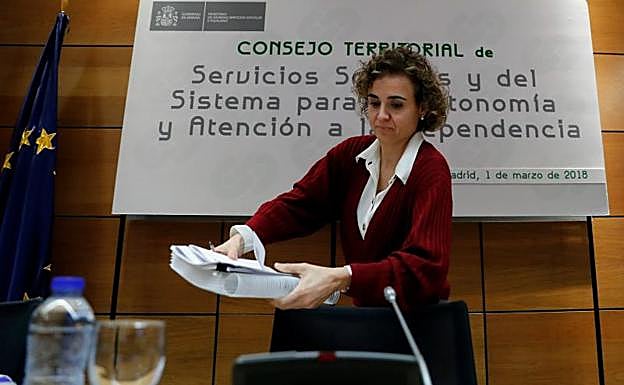 La ministra de Sanidad Dolors Montserrat.