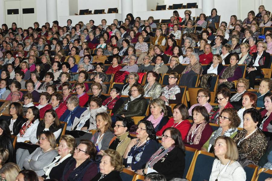 La presidenta de la Asociación Thader Consumo reclama la conciliación real y la cotización de las amas de casa para lograr la igualdad