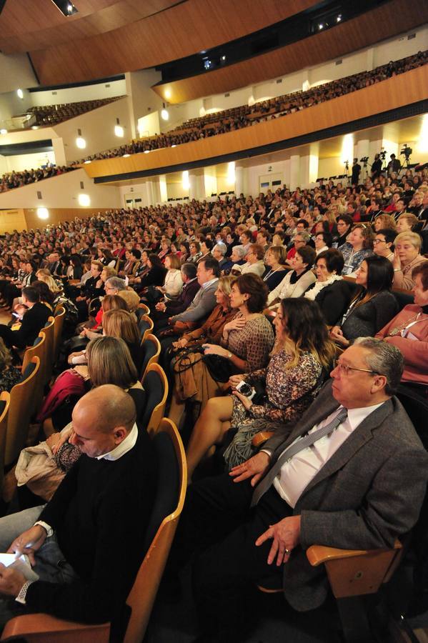 La presidenta de la Asociación Thader Consumo reclama la conciliación real y la cotización de las amas de casa para lograr la igualdad