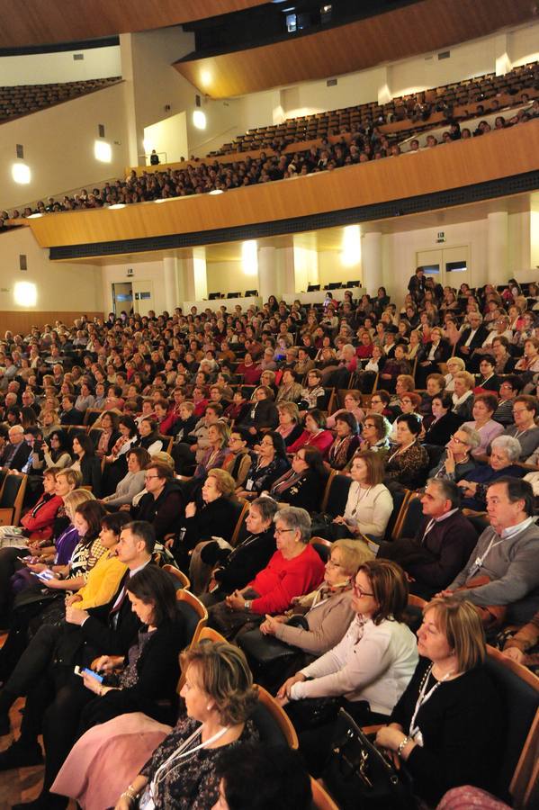 La presidenta de la Asociación Thader Consumo reclama la conciliación real y la cotización de las amas de casa para lograr la igualdad