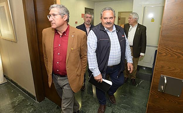 Representantes de las organizaciones agrarias Coag, UPA, Fecoam y Asaja. 