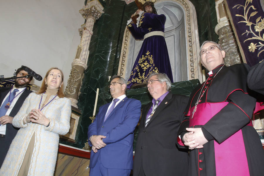 La presidenta del Congreso de los Diputados ha hecho estas declaraciones en referencia a la huida de la dirigente de ERC Marta Rovira. Pastor ha sido nombrada madrina de honor de la cofradía de Nuestro Padre Jesús Nazareno