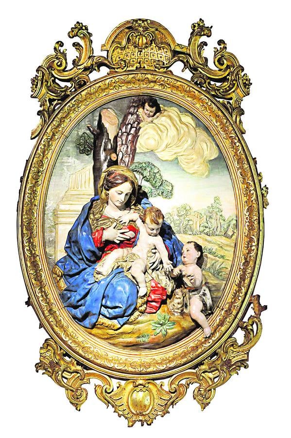 El relieve de la Virgen de la Leche, en el Museo de la Catedral, es una obra maestra de Salzillo que acredita la importancia de esta reliquia en la Murcia del siglo XVIII.