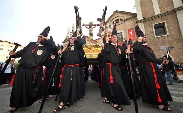 Imagen de la procesión de la Soledad, este jueves. 