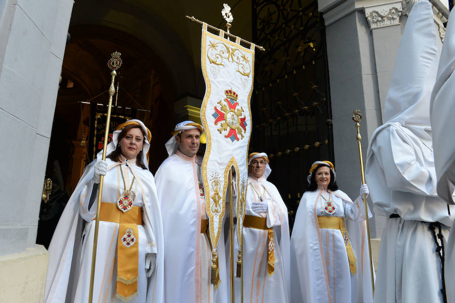 Procesionaron Los Servitas, el Santo Sepulcro y la Cofradía del Cristo de la Misericordia