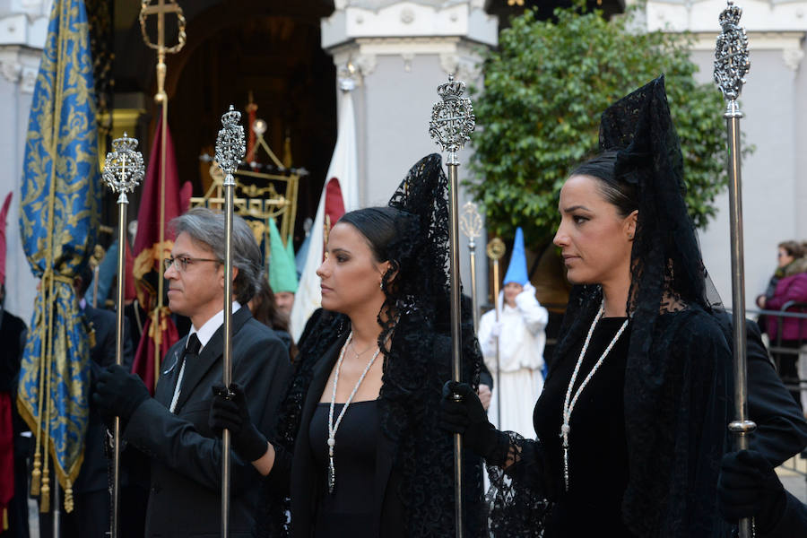 Procesionaron Los Servitas, el Santo Sepulcro y la Cofradía del Cristo de la Misericordia