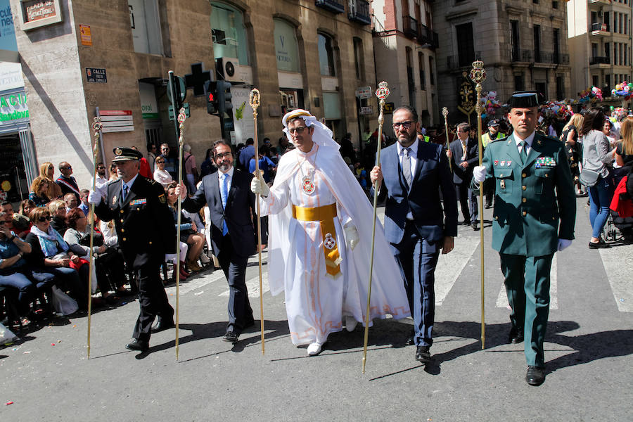 La Archicofradía del Resucitado saca once pasos a la calle en una jornada de fiesta que reúne a miles de murcianos y turistas