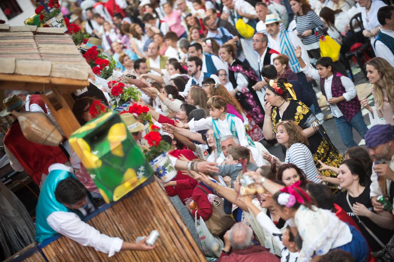 Las calles de Murcia se visten de costumbrismo en el desfile del Bando de La Huerta 2018