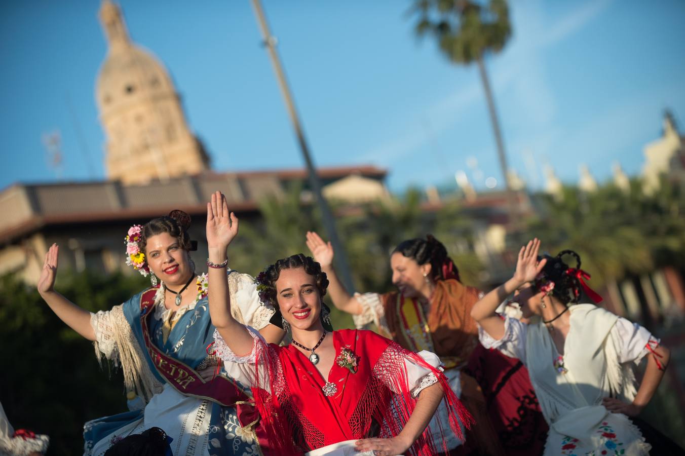 Las calles de Murcia se visten de costumbrismo en el desfile del Bando de La Huerta 2018