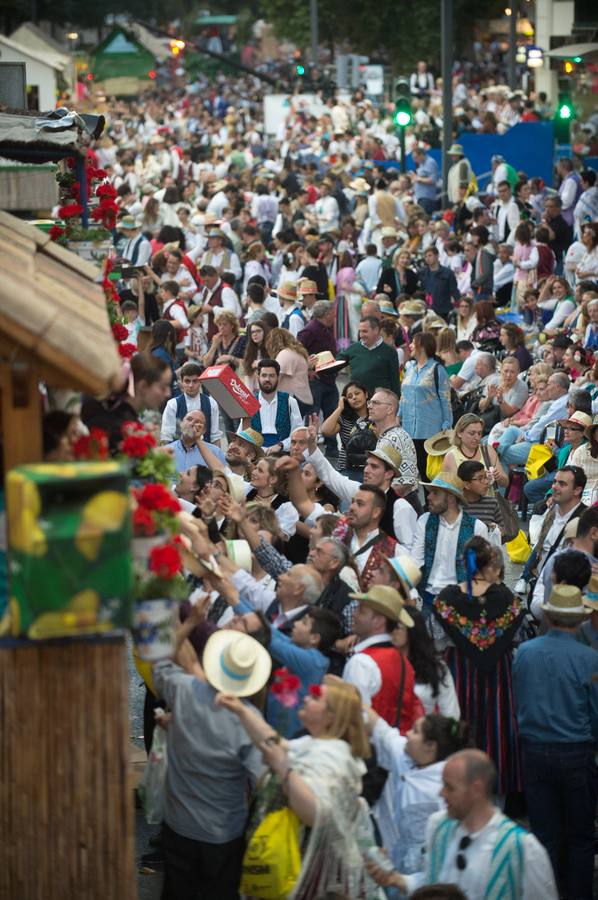 Las calles de Murcia se visten de costumbrismo en el desfile del Bando de La Huerta 2018