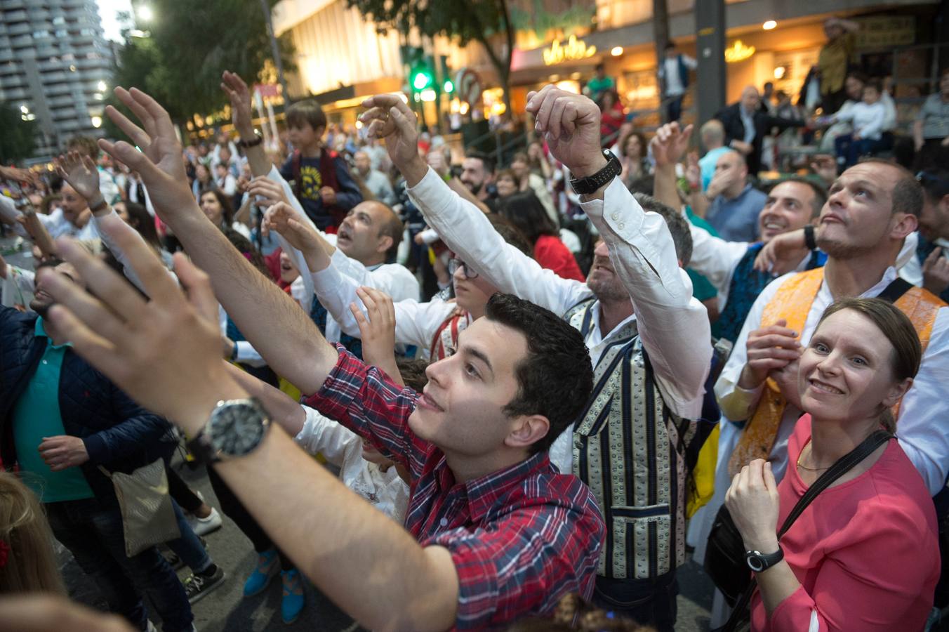 Las calles de Murcia se visten de costumbrismo en el desfile del Bando de La Huerta 2018