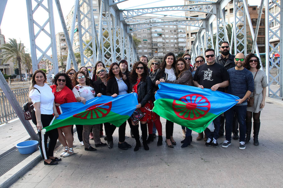 Fotos: Celebración del día del Pueblo Gitano en Murcia