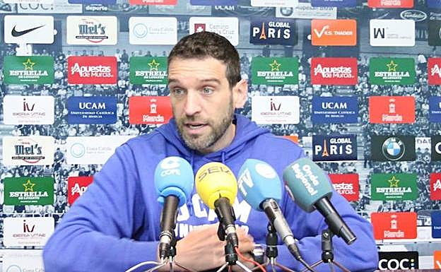 Ibon Navarro atiende durante este miércoles a los medios de comunicación.