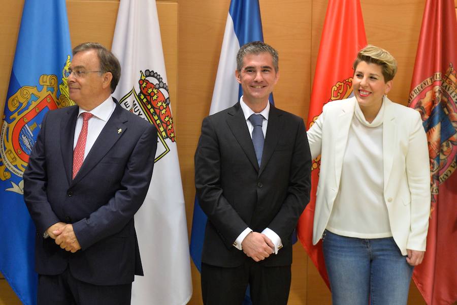 El presidente del Gobierno regional destaca que hace estos cambios en su Ejecutiva para «trabajar mucho más para que Murcia sea tierra de libertad»