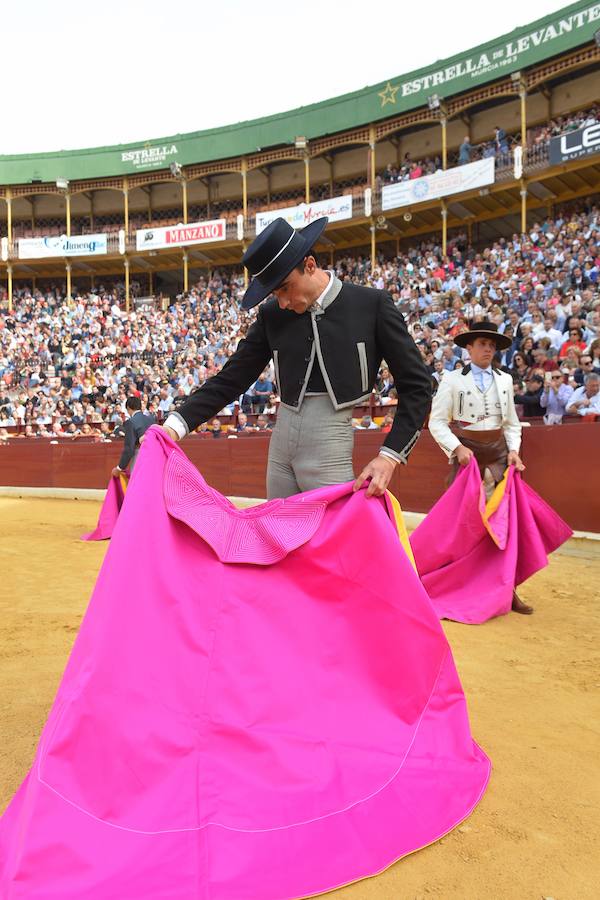 El festival solidario de Murcia volvió a ser un éxito, con trece orejas, dos rabos y mucho público