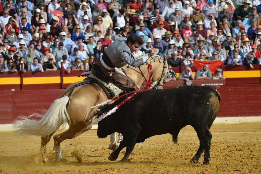 El festival solidario de Murcia volvió a ser un éxito, con trece orejas, dos rabos y mucho público