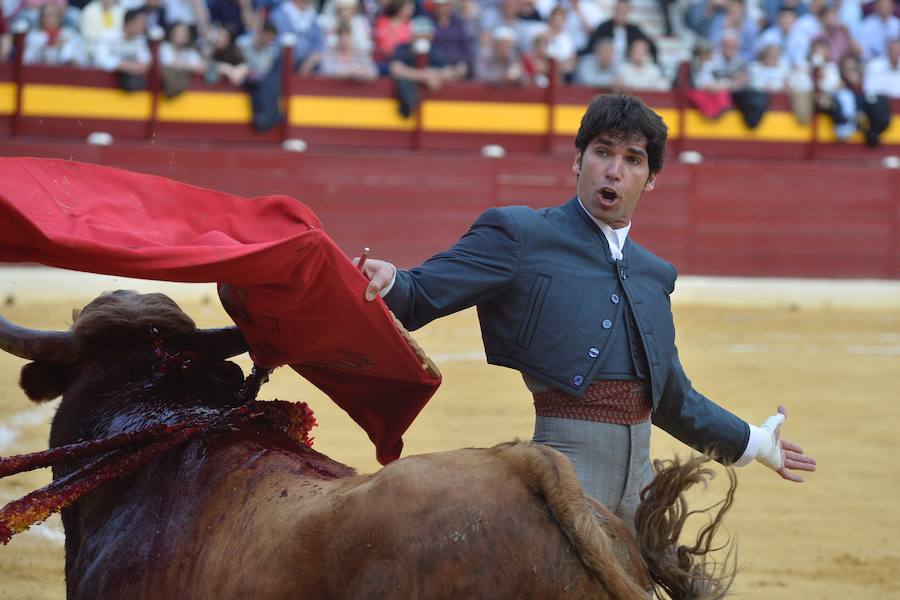 El festival solidario de Murcia volvió a ser un éxito, con trece orejas, dos rabos y mucho público