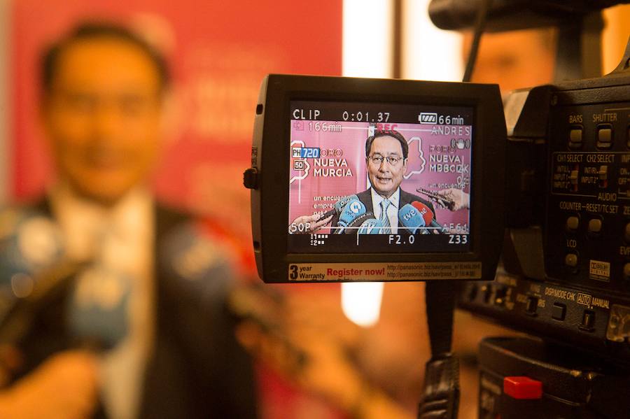 El embajador en España, Lyu Fan, explica el interés de los inversores asiáticos por la tecnología de riego desarrollada en la Región