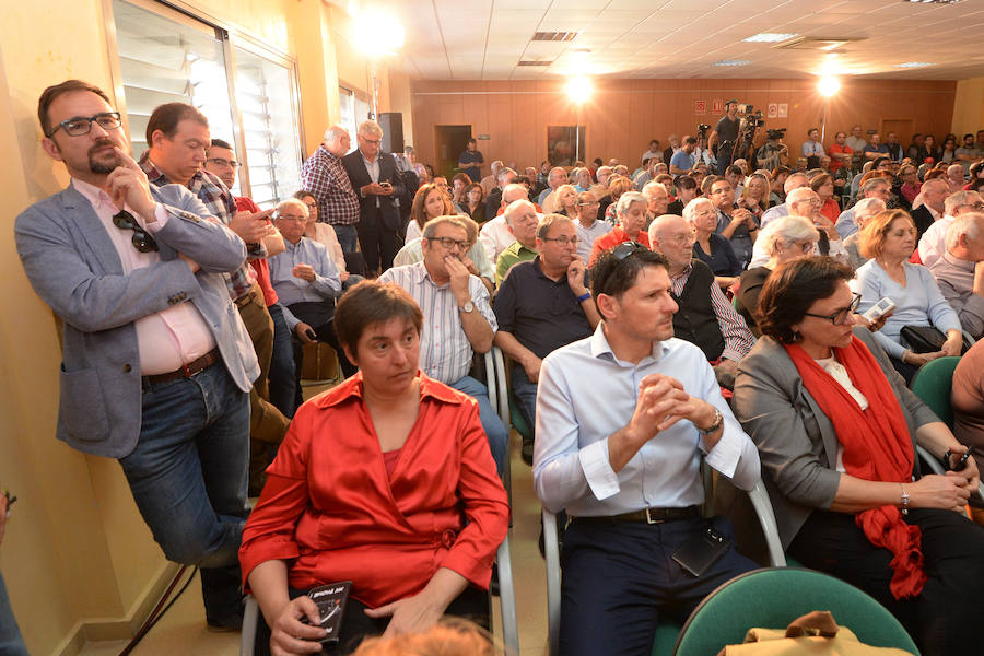 El secretario general del PSOE afirma que «El Tajo-Segura seguirá teniendo su papel mientras haya agua disponible»