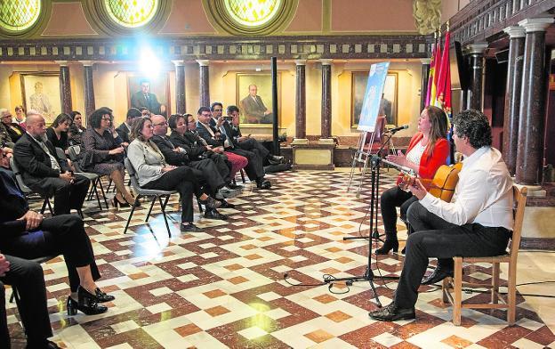 Presentación del festival flamenco de Lo Ferro, ayer, en la Asamblea Regional