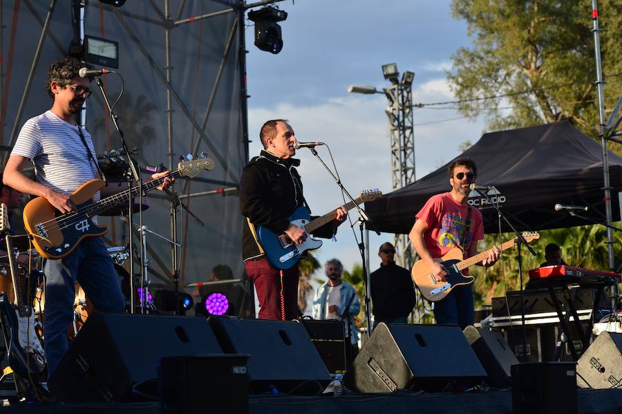 The Yellow Melodies, una de las bandas de pop con más reputación de la Región, presentaron sobre el escenario del WARM UP su último trabajo: 'Life'