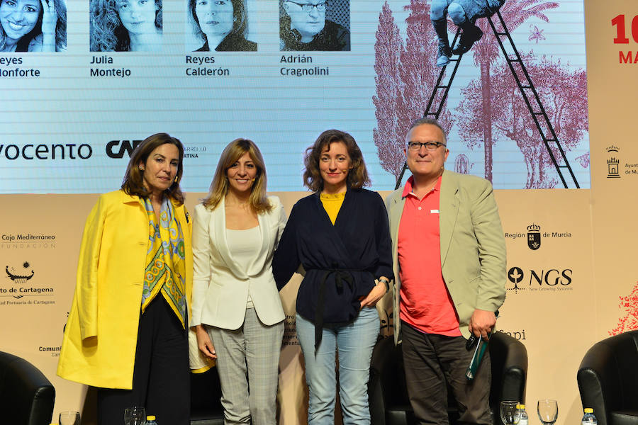 El Palacio del Almudí de Murcia acoge la segunda edición de una cita que busca analizar las relaciones entre España y Latinoamérica. 