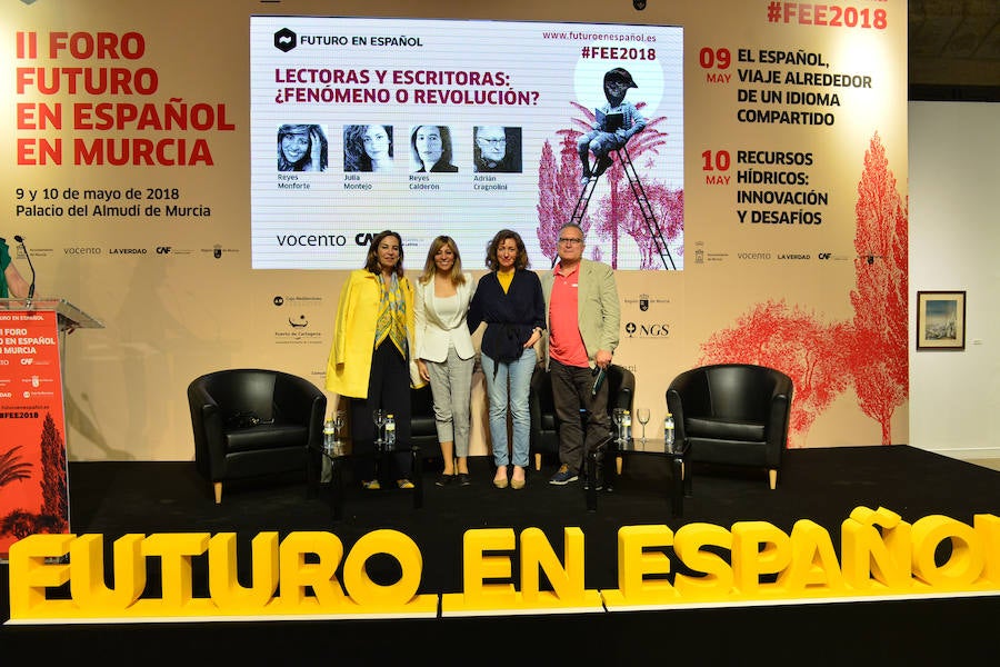 El Palacio del Almudí de Murcia acoge la segunda edición de una cita que busca analizar las relaciones entre España y Latinoamérica. 