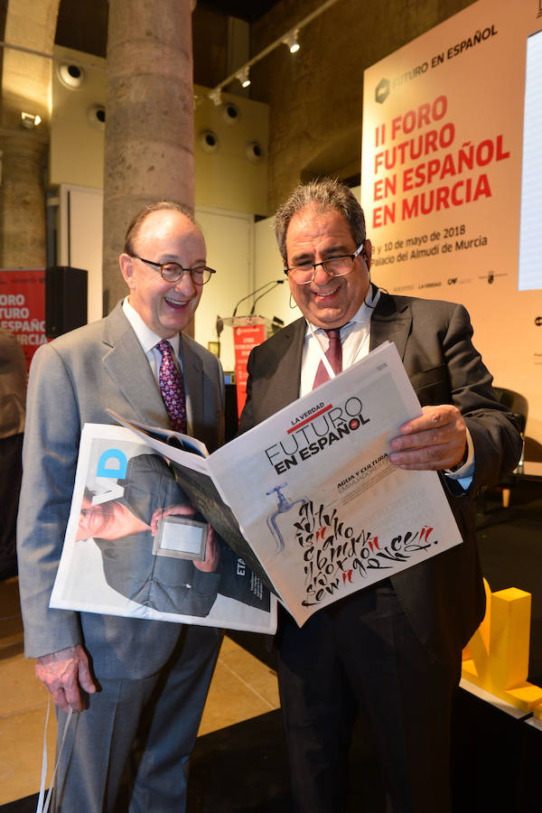 El Palacio del Almudí de Murcia acoge la segunda edición de una cita que busca analizar las relaciones entre España y Latinoamérica. 