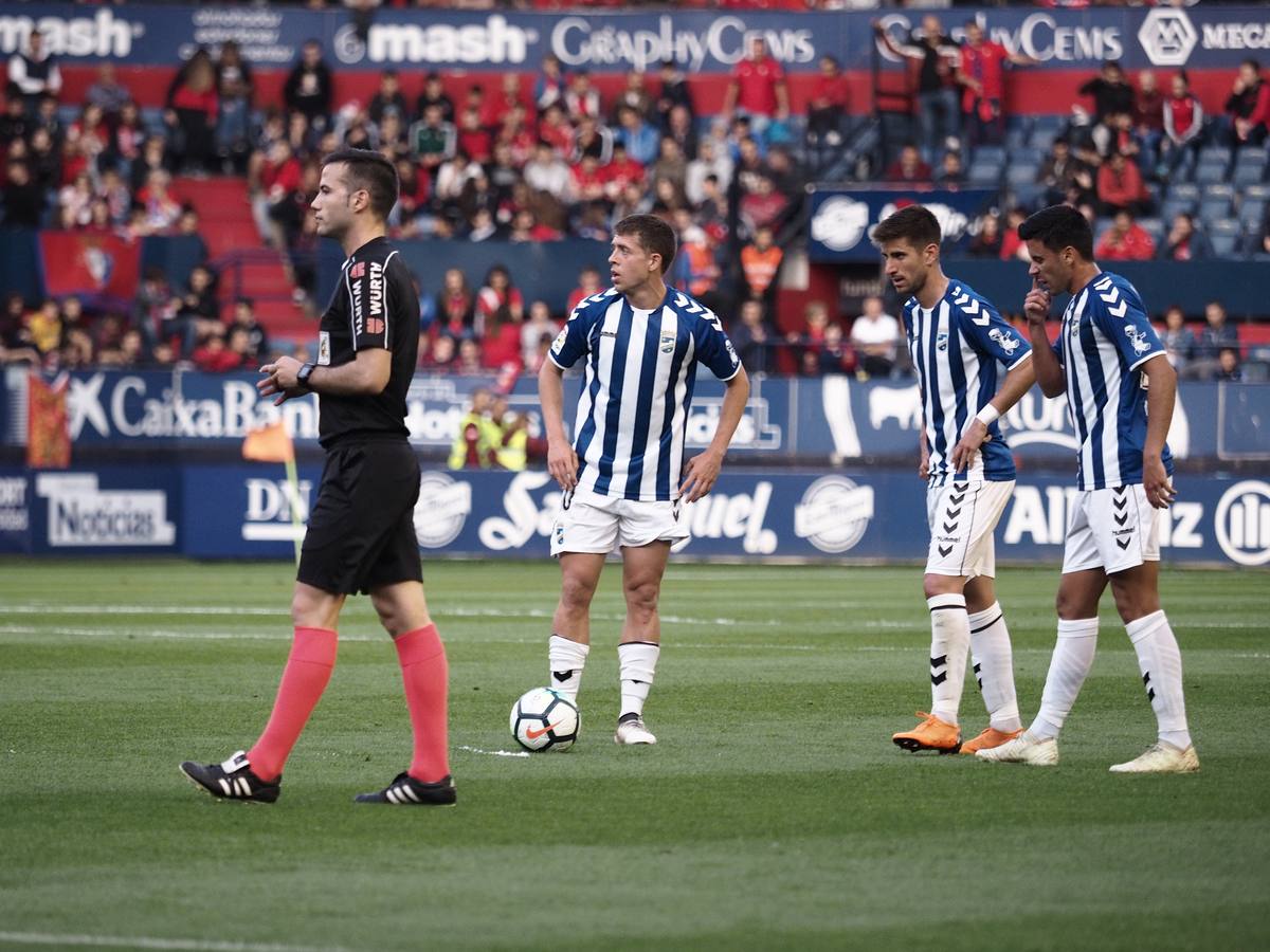 El Lorca FC intentará evitar el último puesto el viernes ante el Sevilla At.