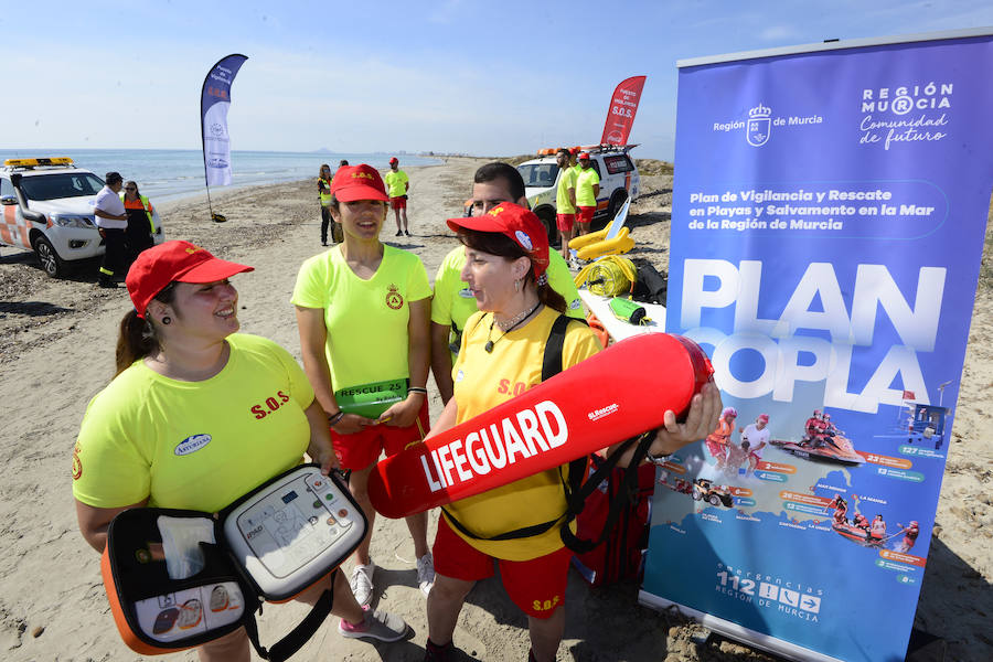 La Comunidad activará durante la época de peligro alto un dispositivo compuesto por más de 250 personas a lo largo de los 127 puestos repartidos en 76 playas