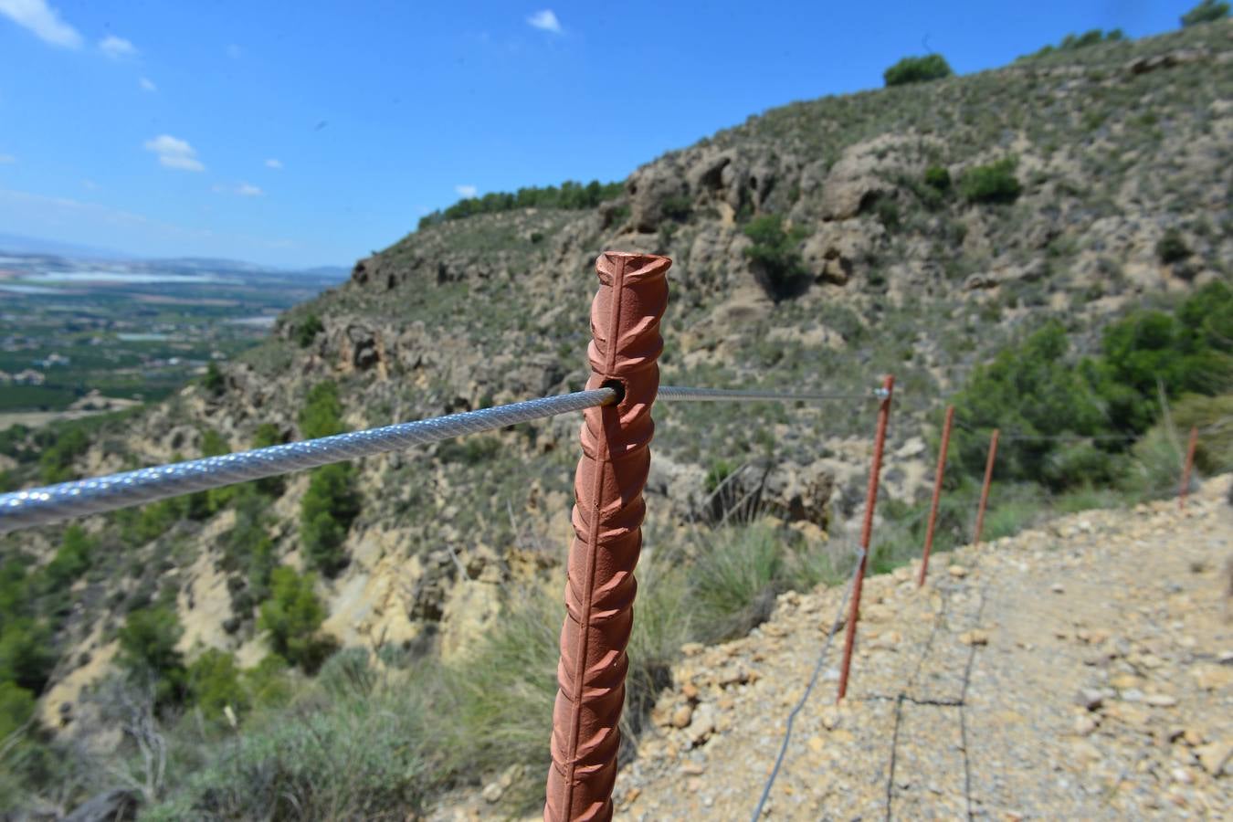 El Ayuntamiento de Alhama restaura la Red de Senderos de la sierra, un patrimonio común que estaba perdido